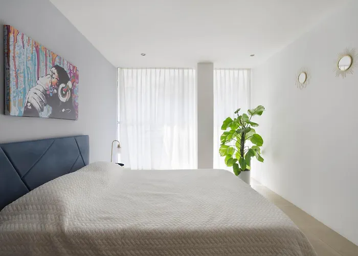 Socrates 378 Apartment